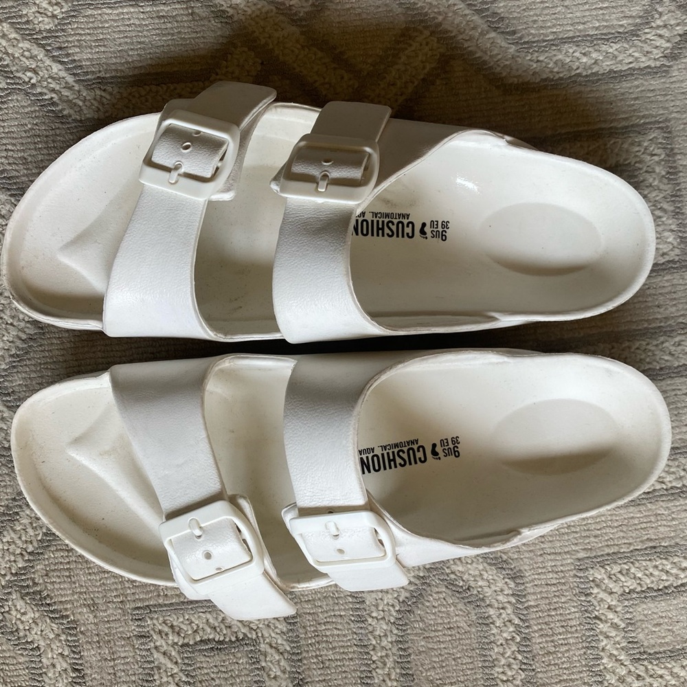Cushionaire White EVA Sandals - Picture 2 of 11